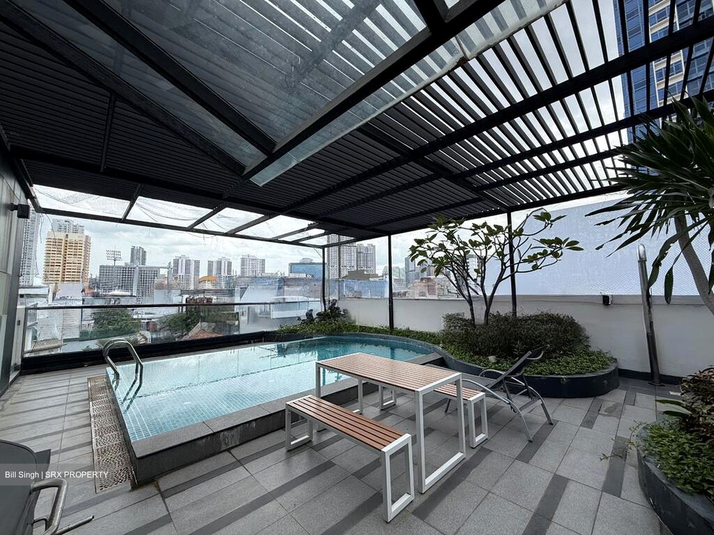 Le Somme (D8), Apartment #568224321